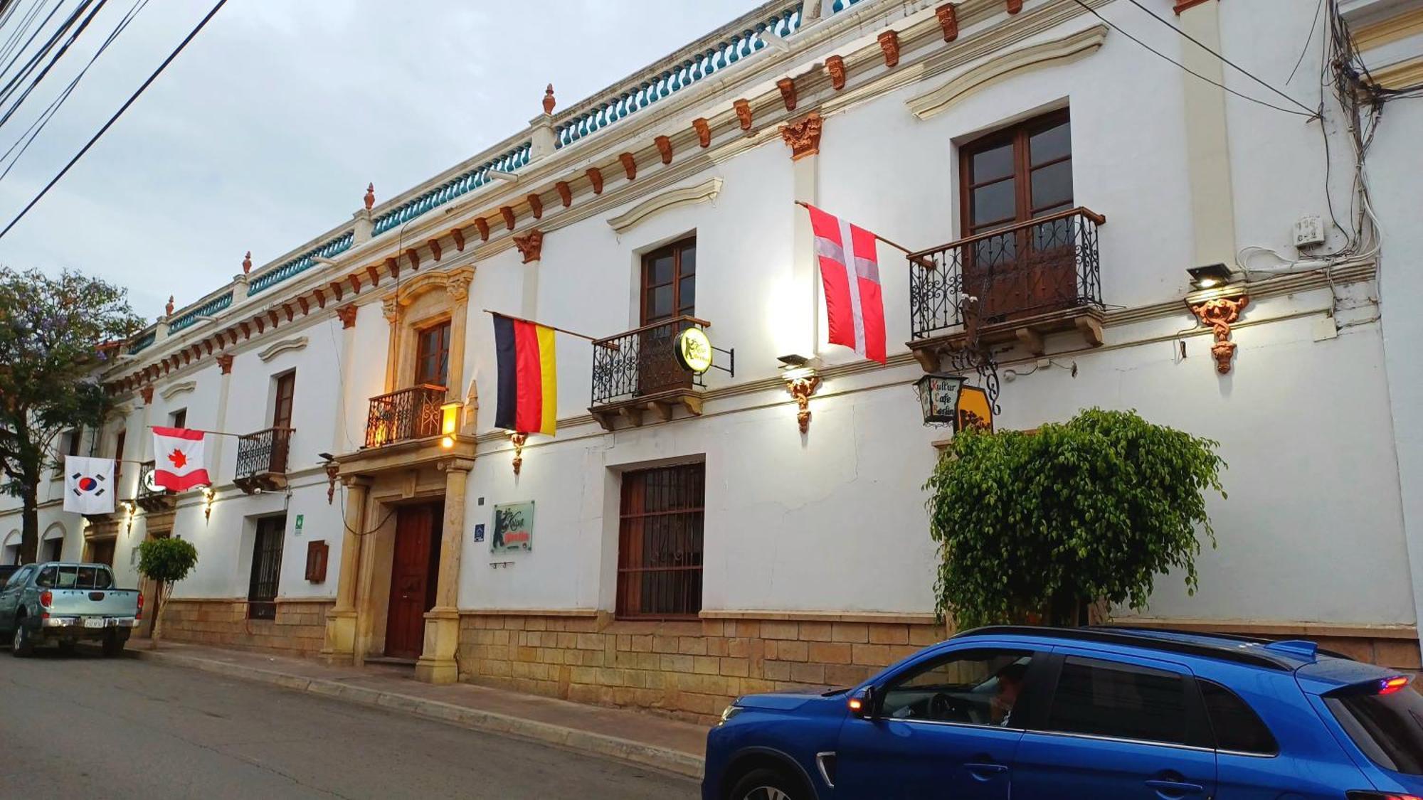 Kultur Berlin Hostel & Suites Сукре Экстерьер фото